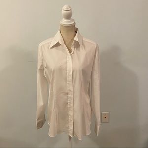 New York and Company longsleeved white shirt extra large
